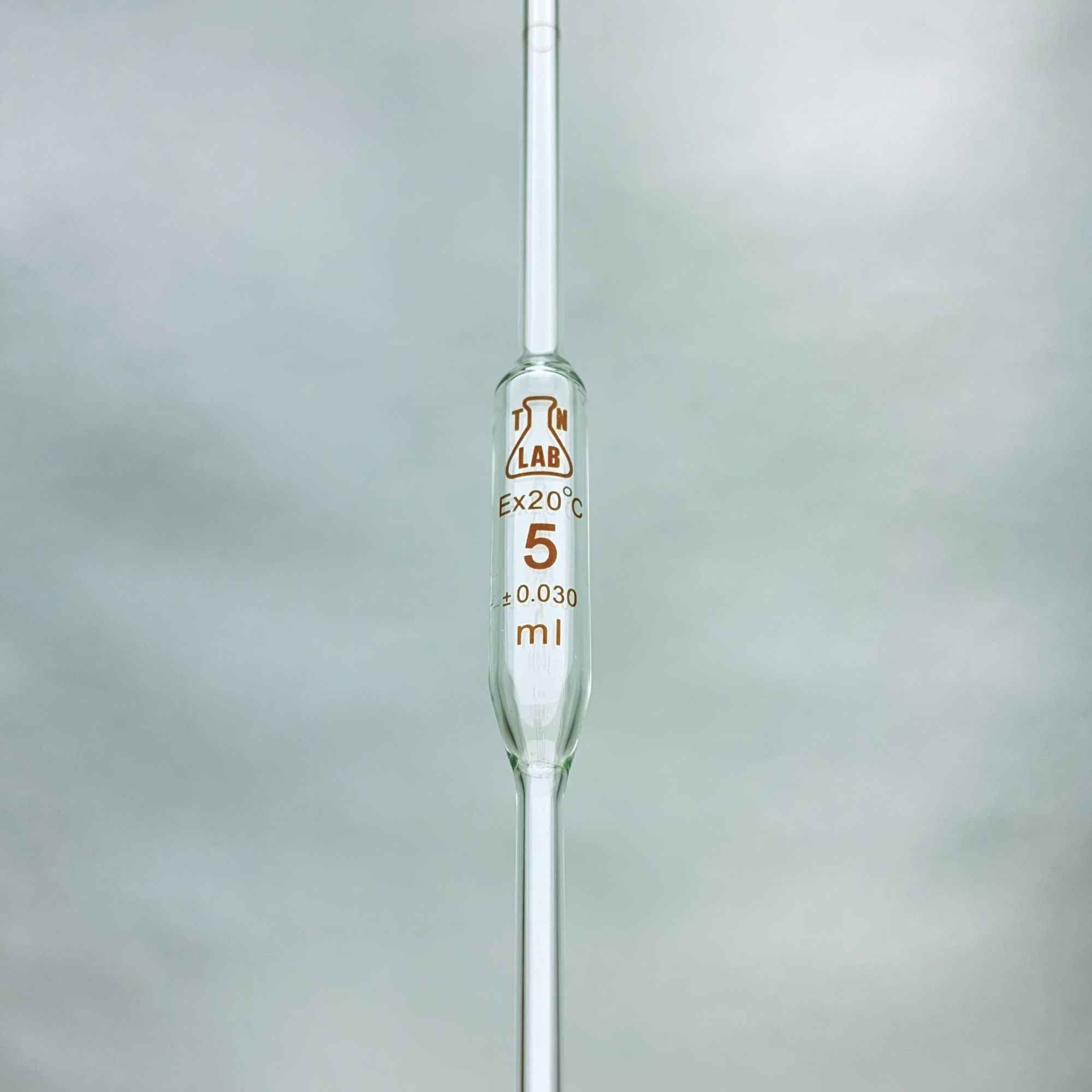 Pipette Volumetric Bulb Form 5 ml Borosilicate Glass 5ml 0.03ml Accuracy White 10-Pack