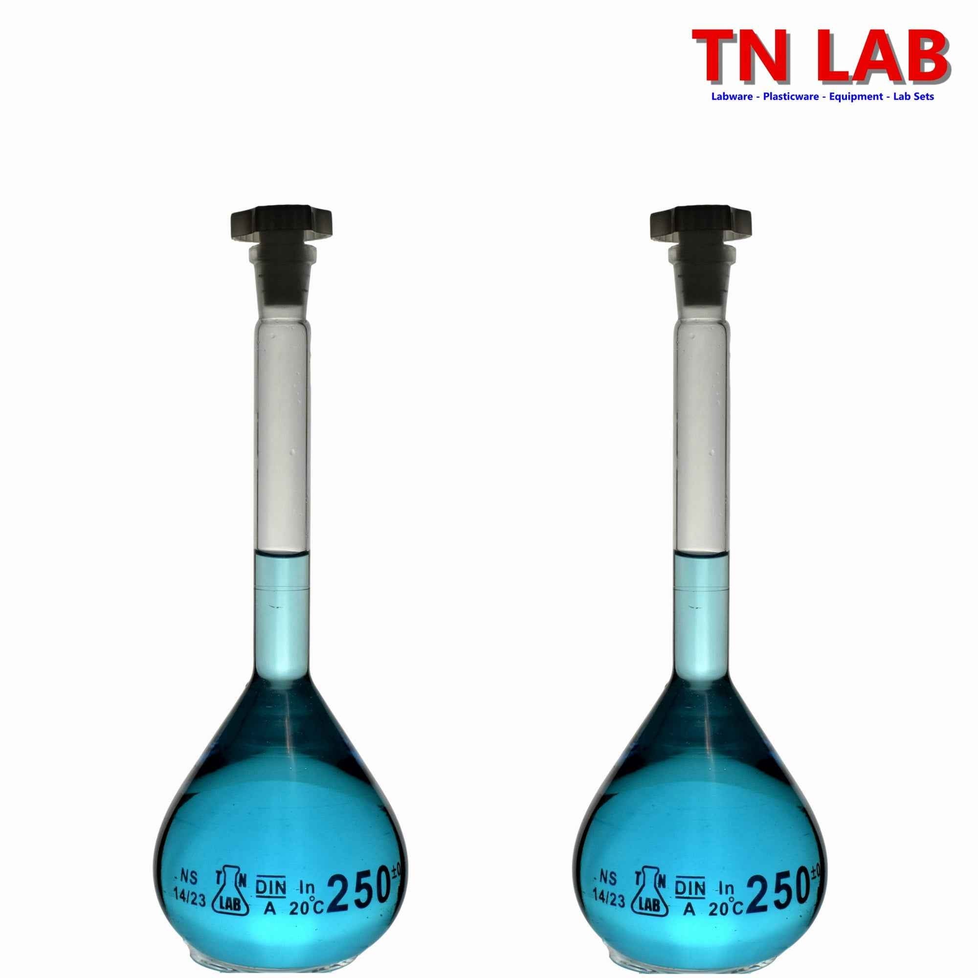 Volumetric Flask 250ml Borosilicate Glass Class A Precision ISO 1042 14/23 Joint - TN LAB Supply